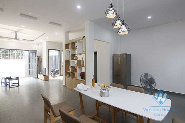 Nice and clean house for rent in Ngoc Thuy, Long Bien district, Ha Noi